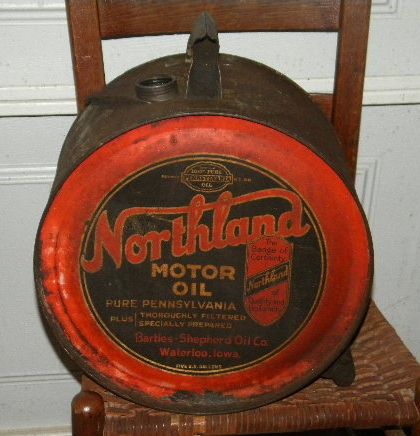 $OLD Northland Motor Oils Easy Pour Rocker Can Waterloo, IA