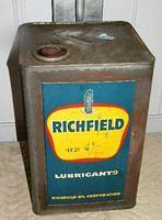 $OLD Richfield 5 Gallong Square Oil Can w/ Eagle Graphics